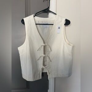 Old Navy Cream Linen Vest